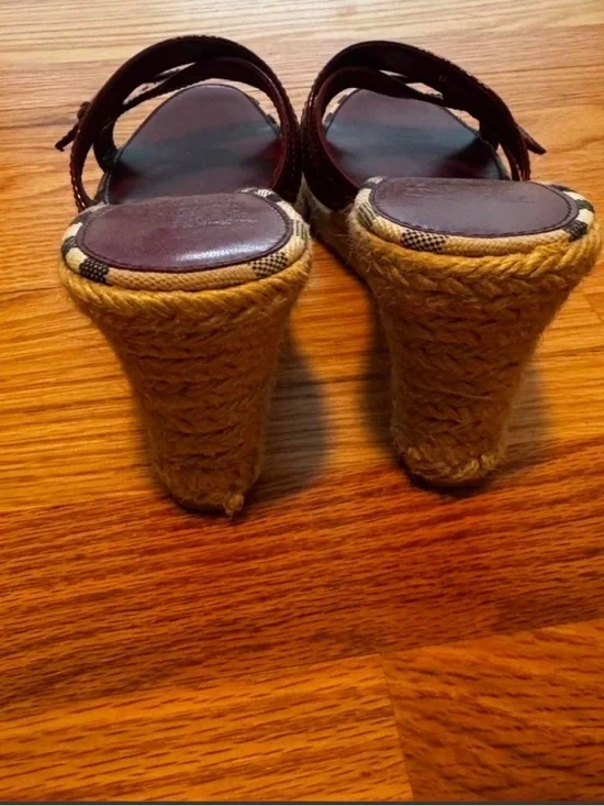Burberry Burgundy Leather Wedge Sandals with Espadrille Trim - Picture 2 of 6
